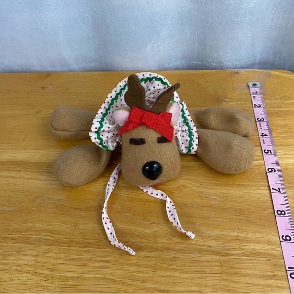 Vintage 1987 Hallmark Rhonda Reindeer Plush Toy - Picture 3 of 5